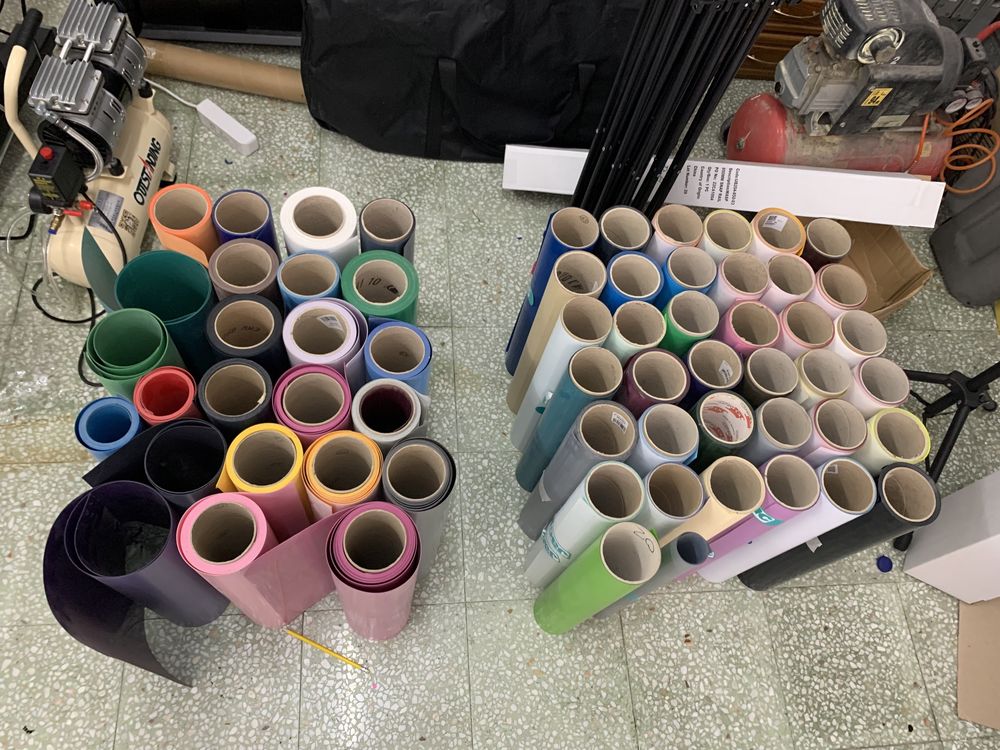 Vendo diverso vinil Flex e Flock ao metro