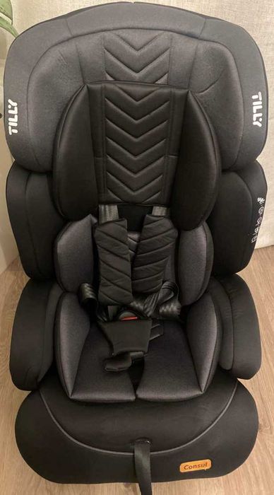 Дитяче автокрісло універсальне з бустером 9-36 кг tilly