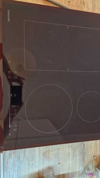 Płyta indukcyjna Samsung NZ64K5747BK
