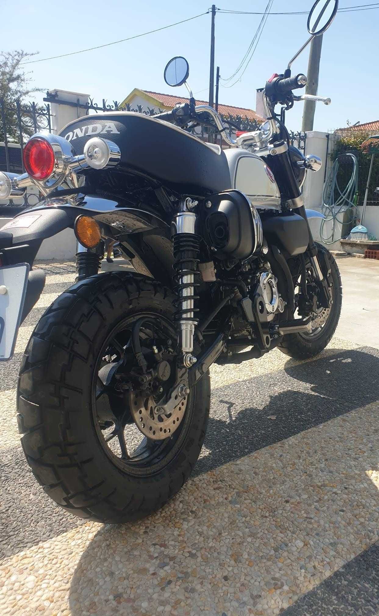 Honda Monkey 125
