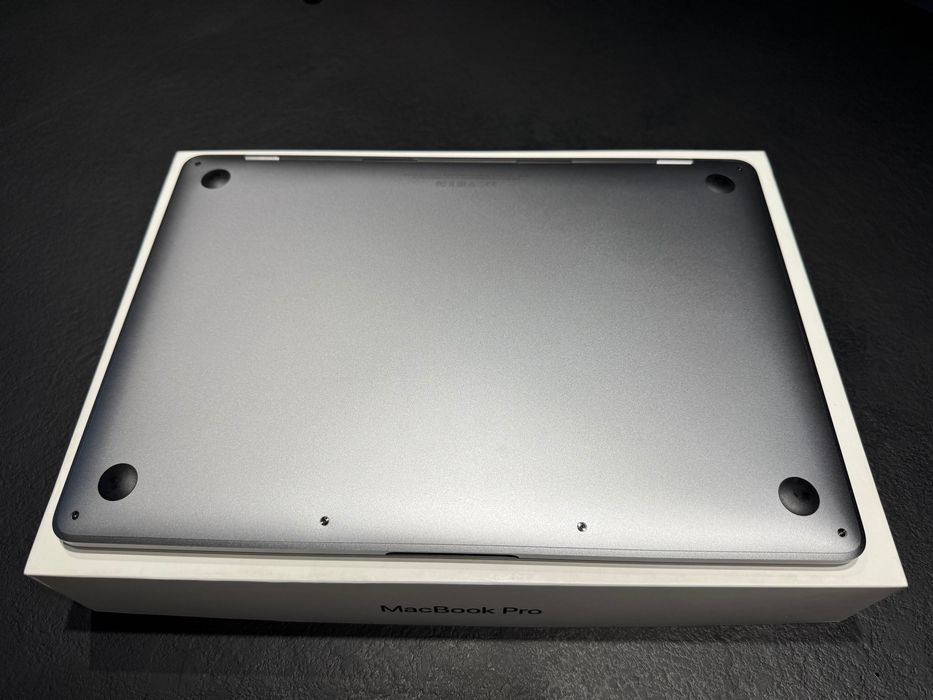 MacBook Pro 13 2017 i5/8Gb/256GB А1708