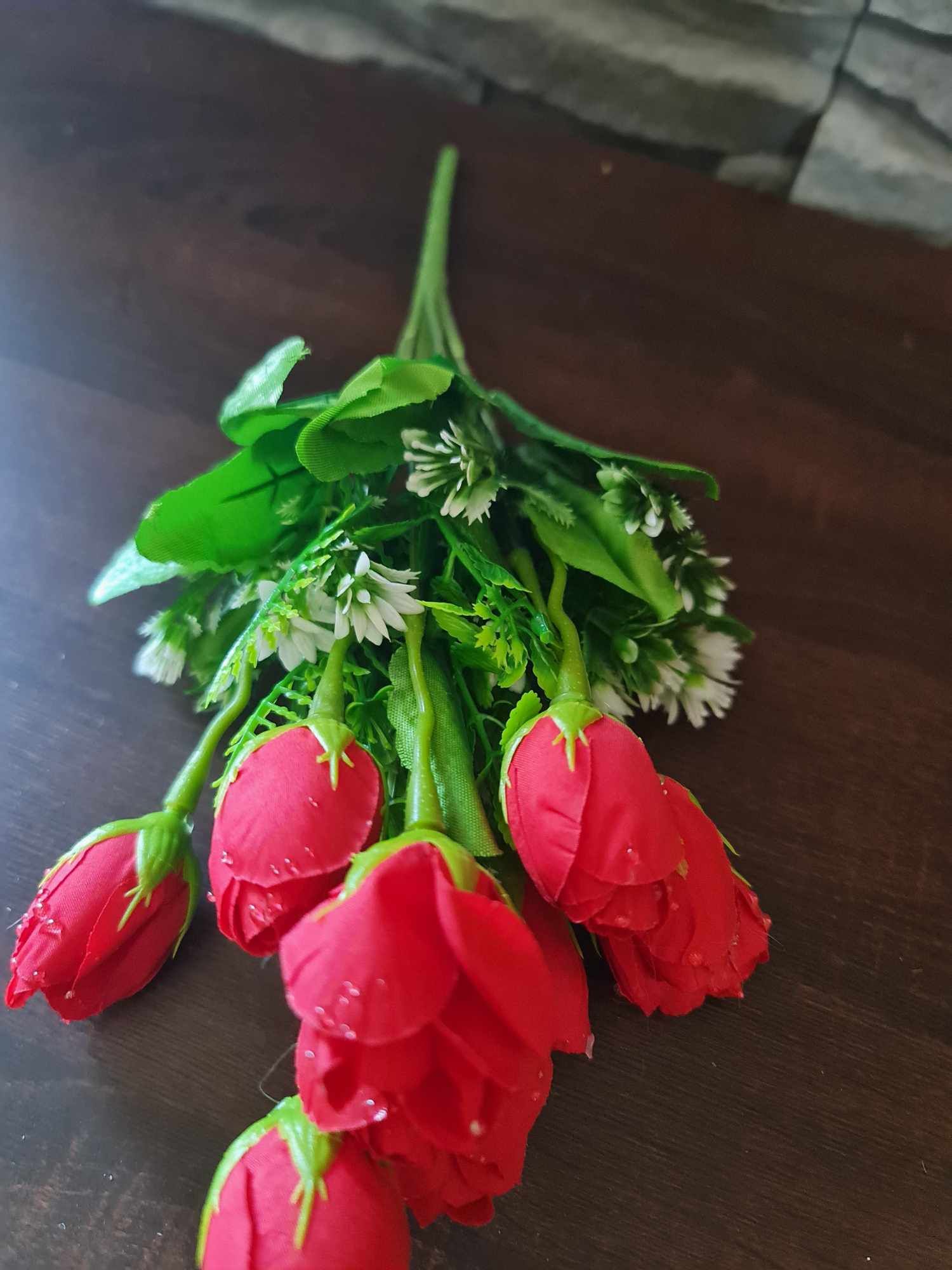 Bukiet sztucznych kwiatów czerwone 39cm