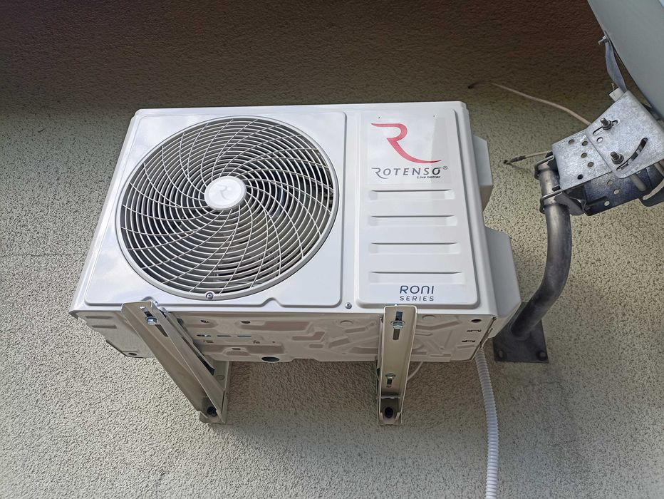 Klimatyzator Rotenso Roni 2.6 kW  z montażem