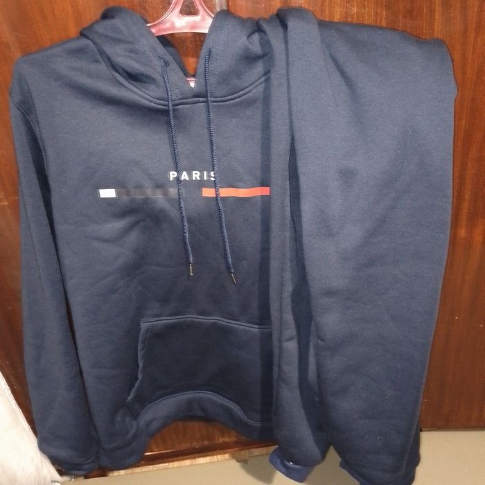 Продаю мужские вещи