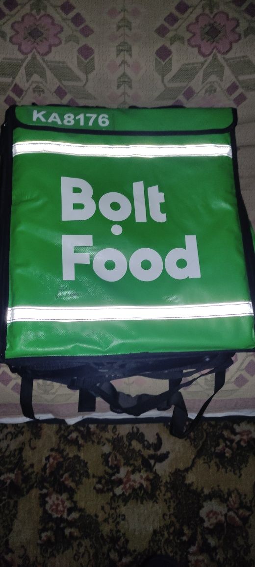 Продам новую термосумка Bolt Food