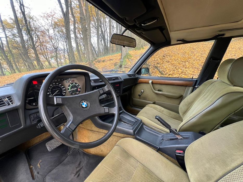 BMW 7 series E23 1982 2.8