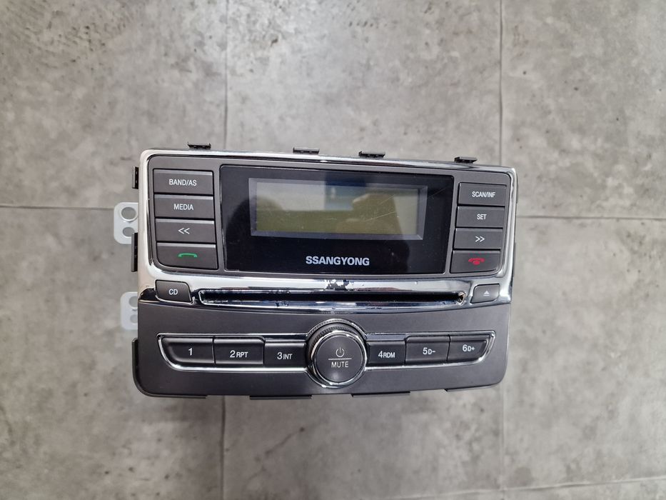 Ssang Yong Rexton W автомагнитола, головное устройство