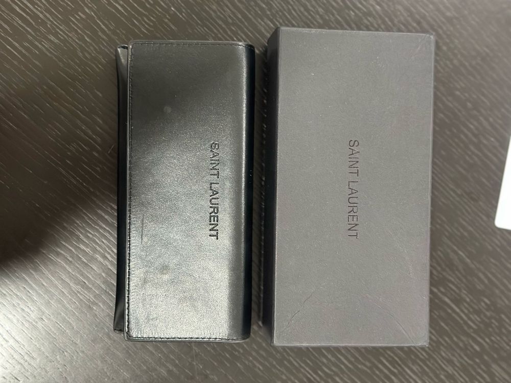 Óculos Saint Laurent