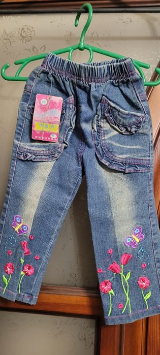 Дитячий одяг для дівчаток