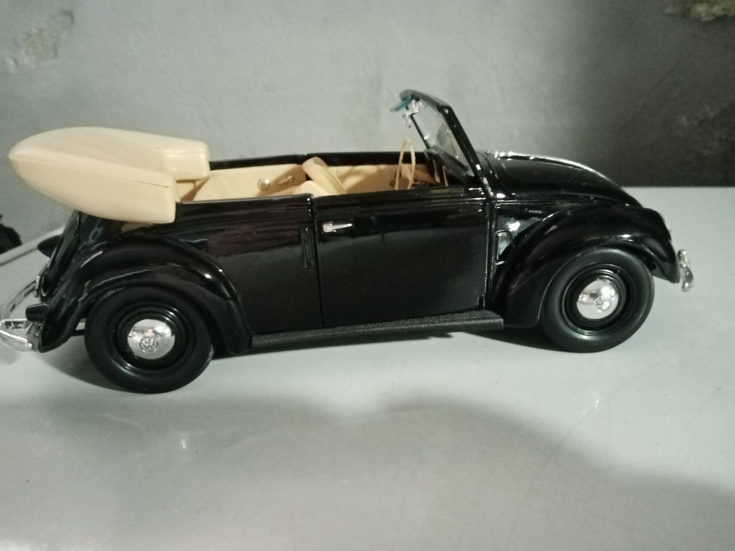 Miniaturas de carros 1.18