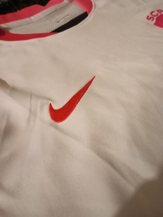 Camisola Sporting - Especial Mês Rosa