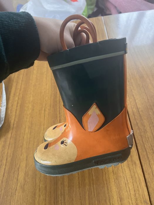 Сапожки 24 розмір гарні