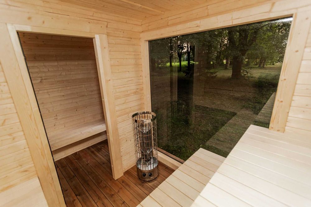Oferta na sprzedaż sauna Flamma 3,4 x 2,45 m z piecem