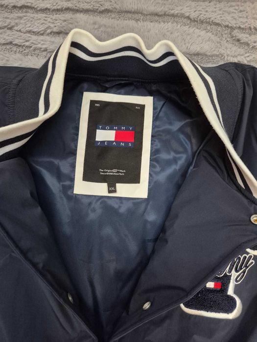 Kurtka bomber szwedka *Tommy Hilfiger*