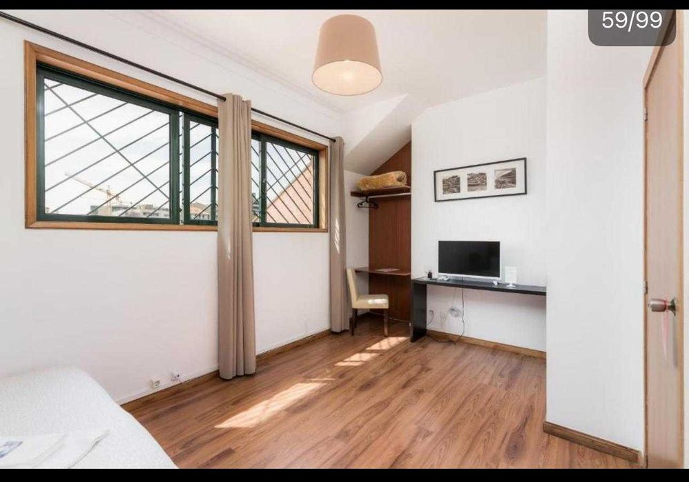 Arrendamento quarto centro Porto por 4 meses ou menos.