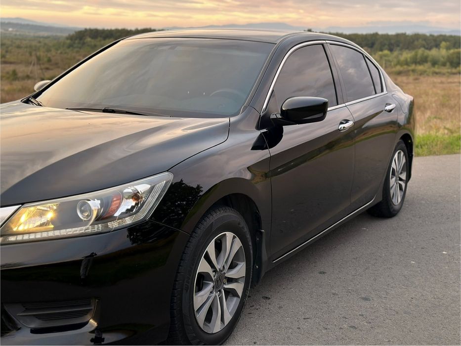 Honda Accord 2015 рік