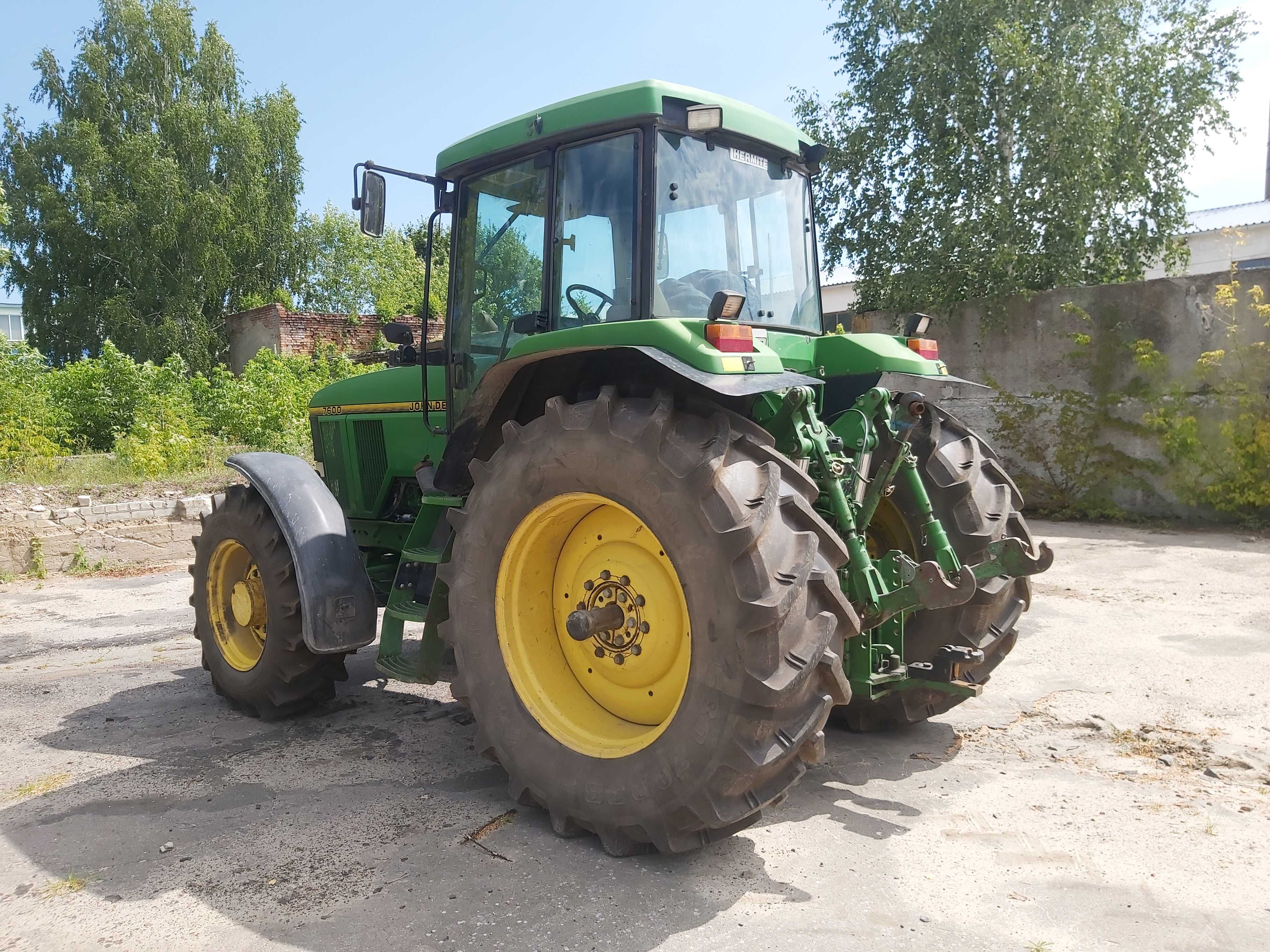 Трактор John Deere 7600 - 1995 рік