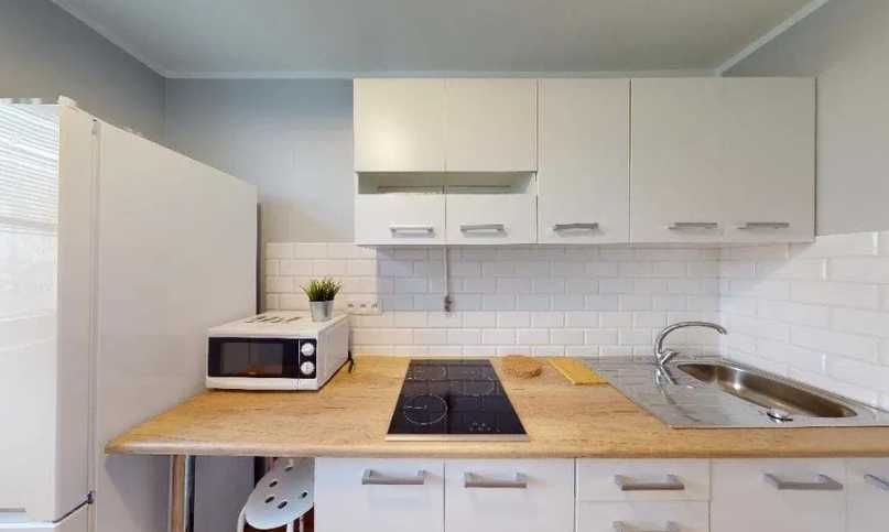 Місце в Хостелі Київ Метро Васильківська Виставковий центр Теремки-3-555.biz.ua