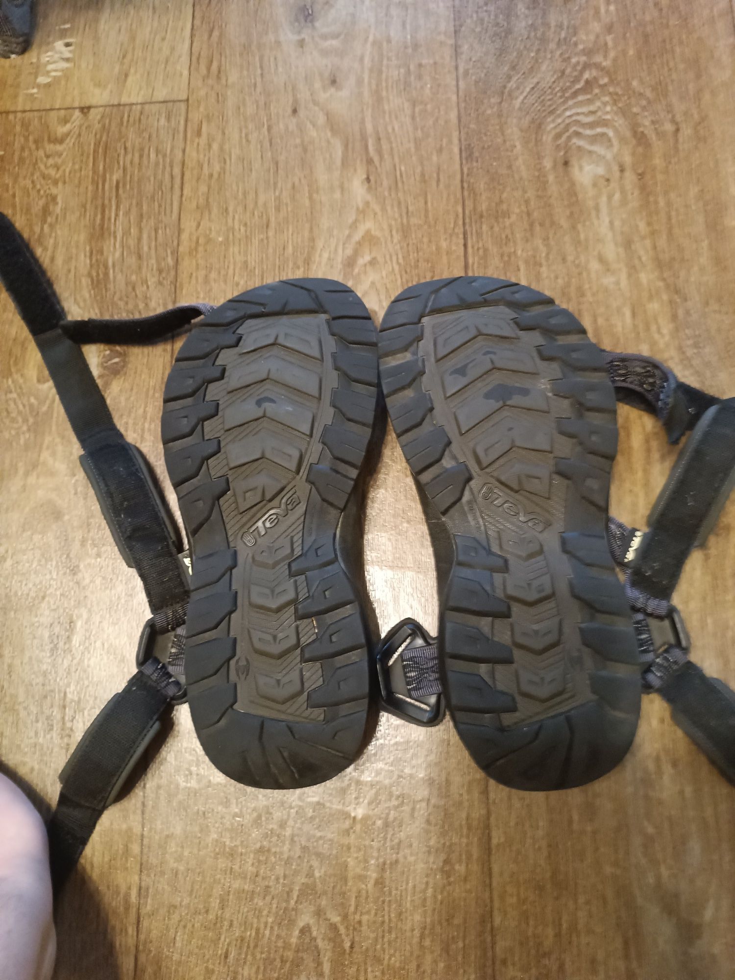 Сандали Teva 45 розмір
