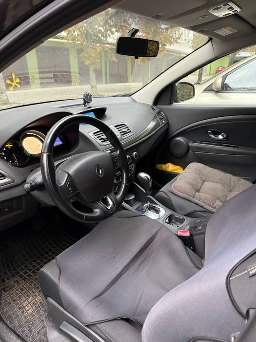 Renault Megane 8999 $ хороший торг