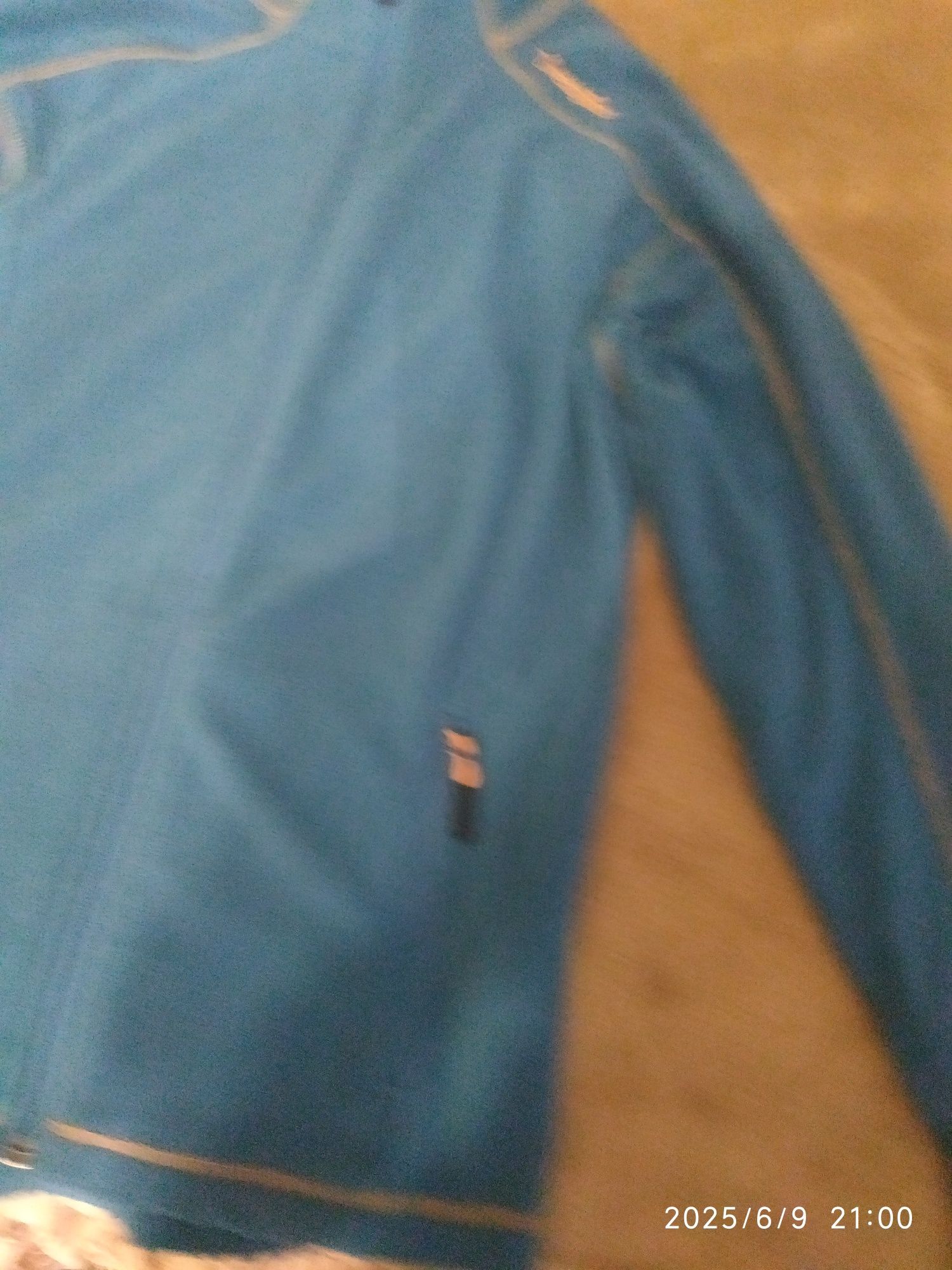 Bluza damska z polaru niebieska, r S/M, używana