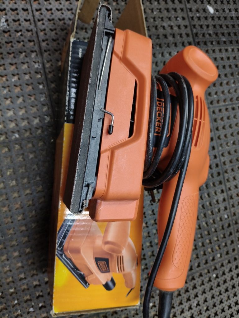 Vendo esta máquina de lixar como nova usada uma vez