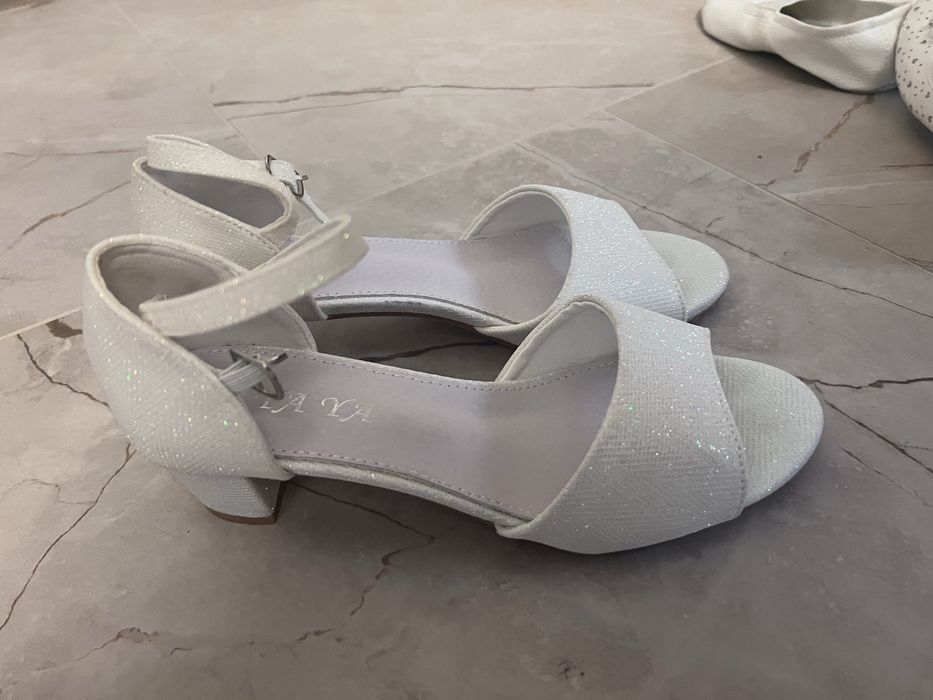 Туфельки босоніжки новорічні нарядні