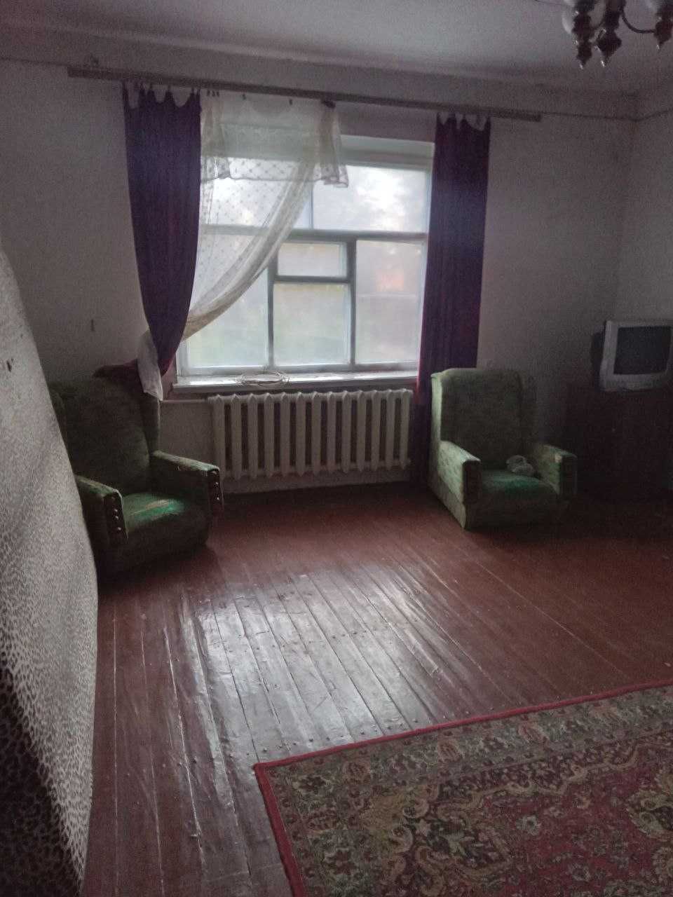 Будинок смт. Чутове, вул.Бочанська
