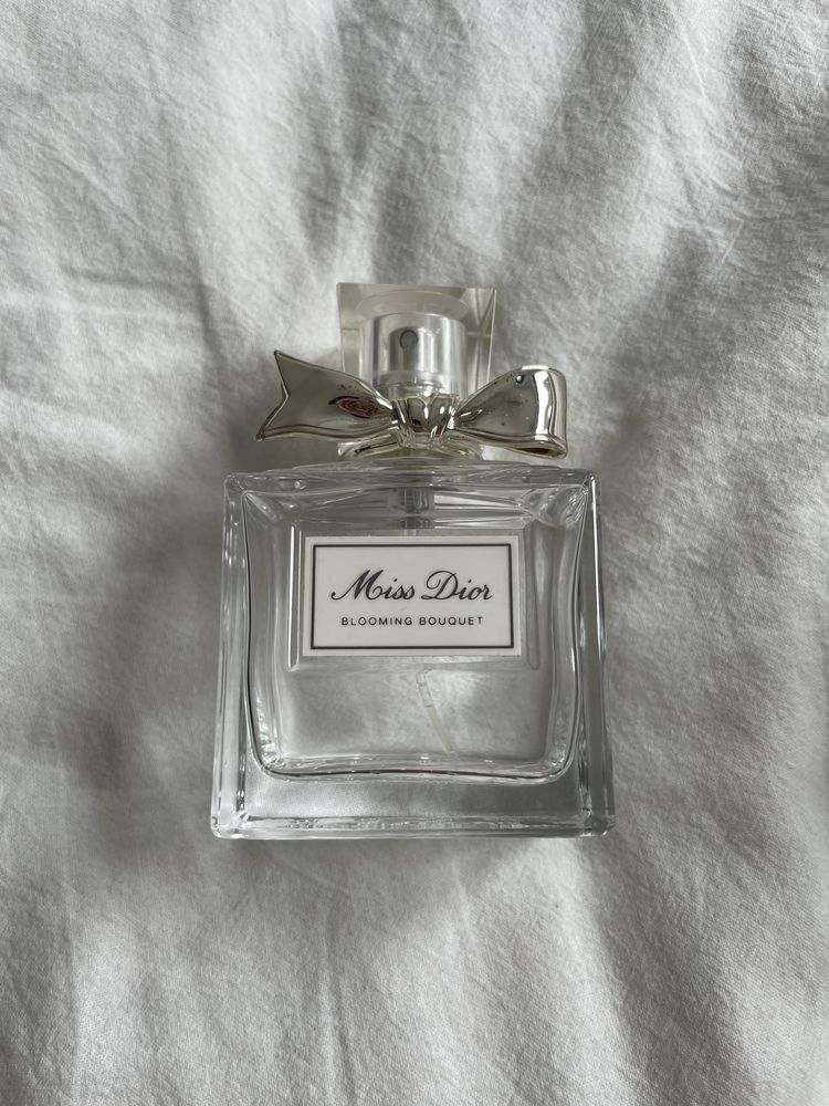 Flakonik butelka po perfumie Miss Dior 50ml