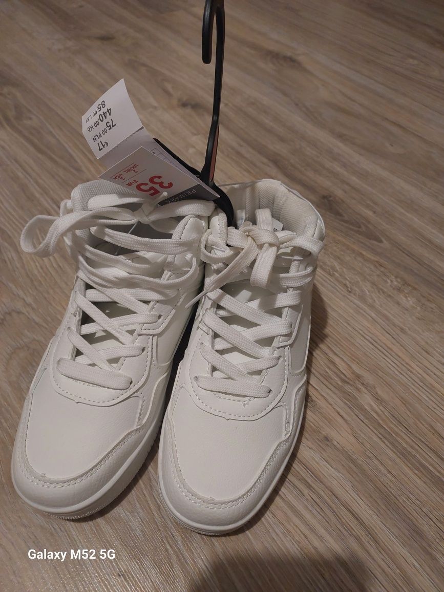 Primark buty chłopięce r. 35
