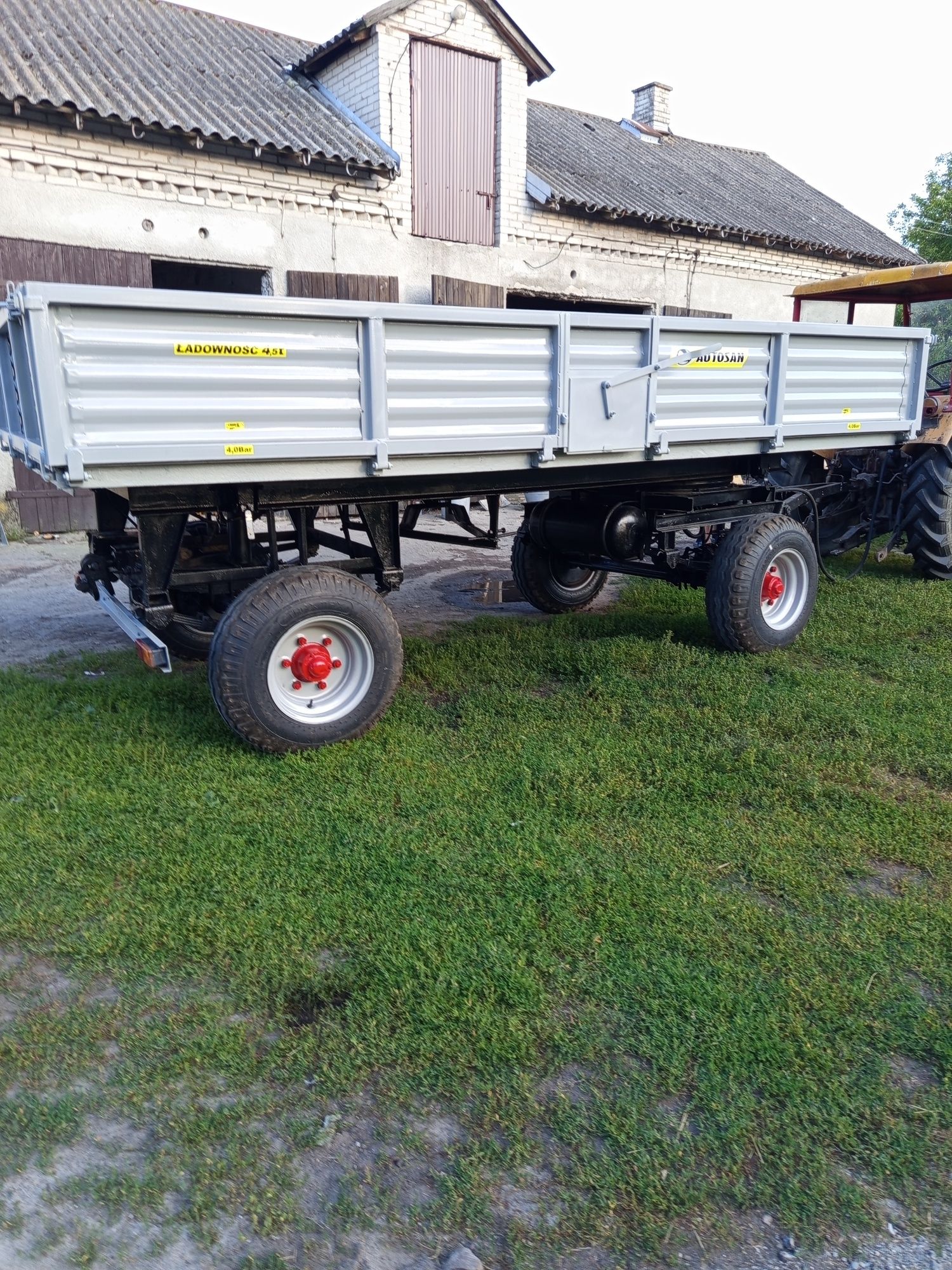 Przyczepa wywrotka 4.5t