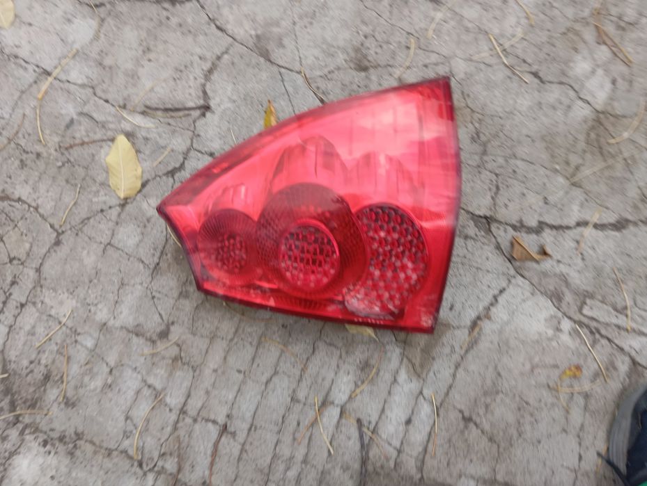 Lampa tył tylna prawa strona Peugeot 307 Lift SW Kombi Kompletna