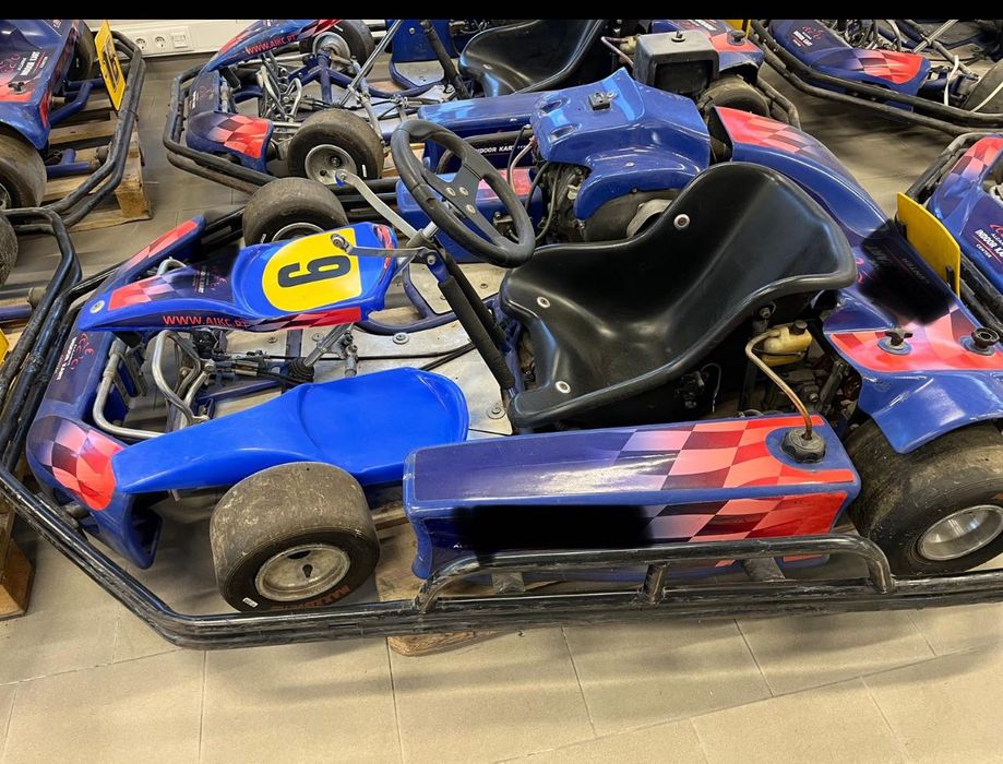 Kart com motor 270cc