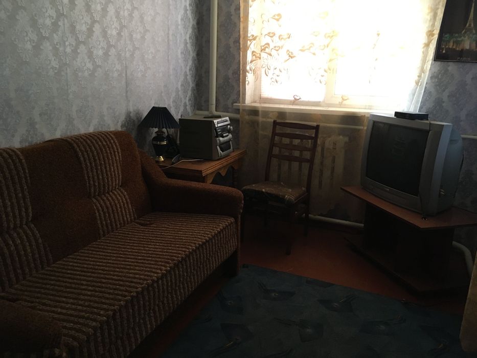 Балаклія. Оренда будинку, 4 кімнати, біля центру.