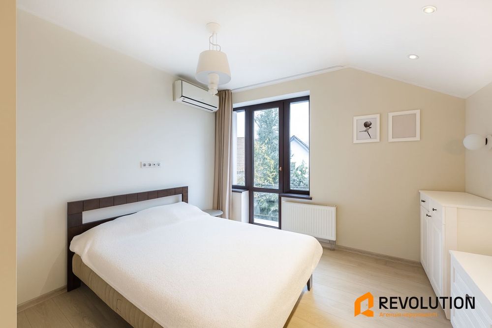 БЕЗ %! Оренда 2-поверхового будинку з басейном і генератором