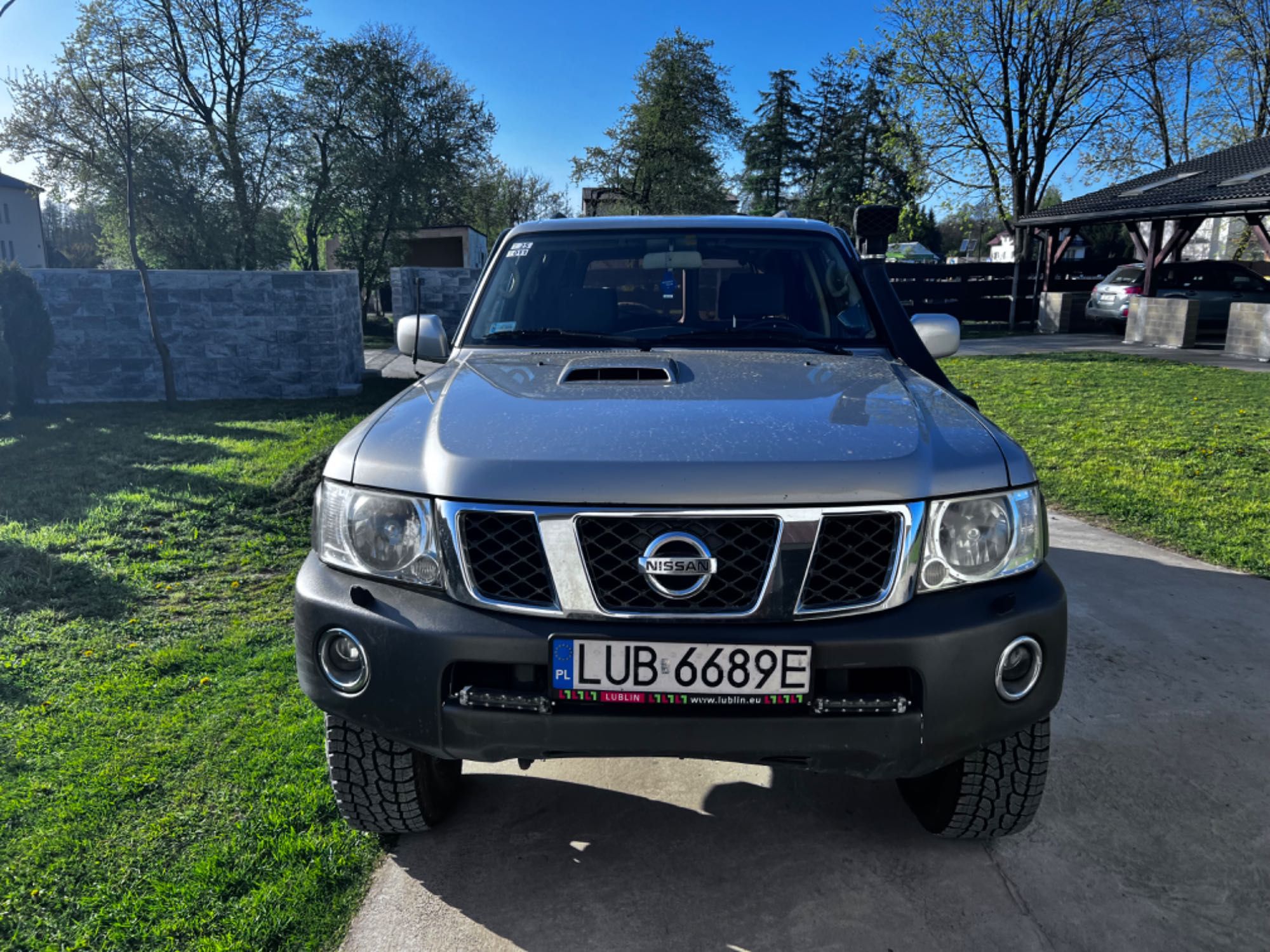 Nissan Patrol LS2 5.3 benzyna