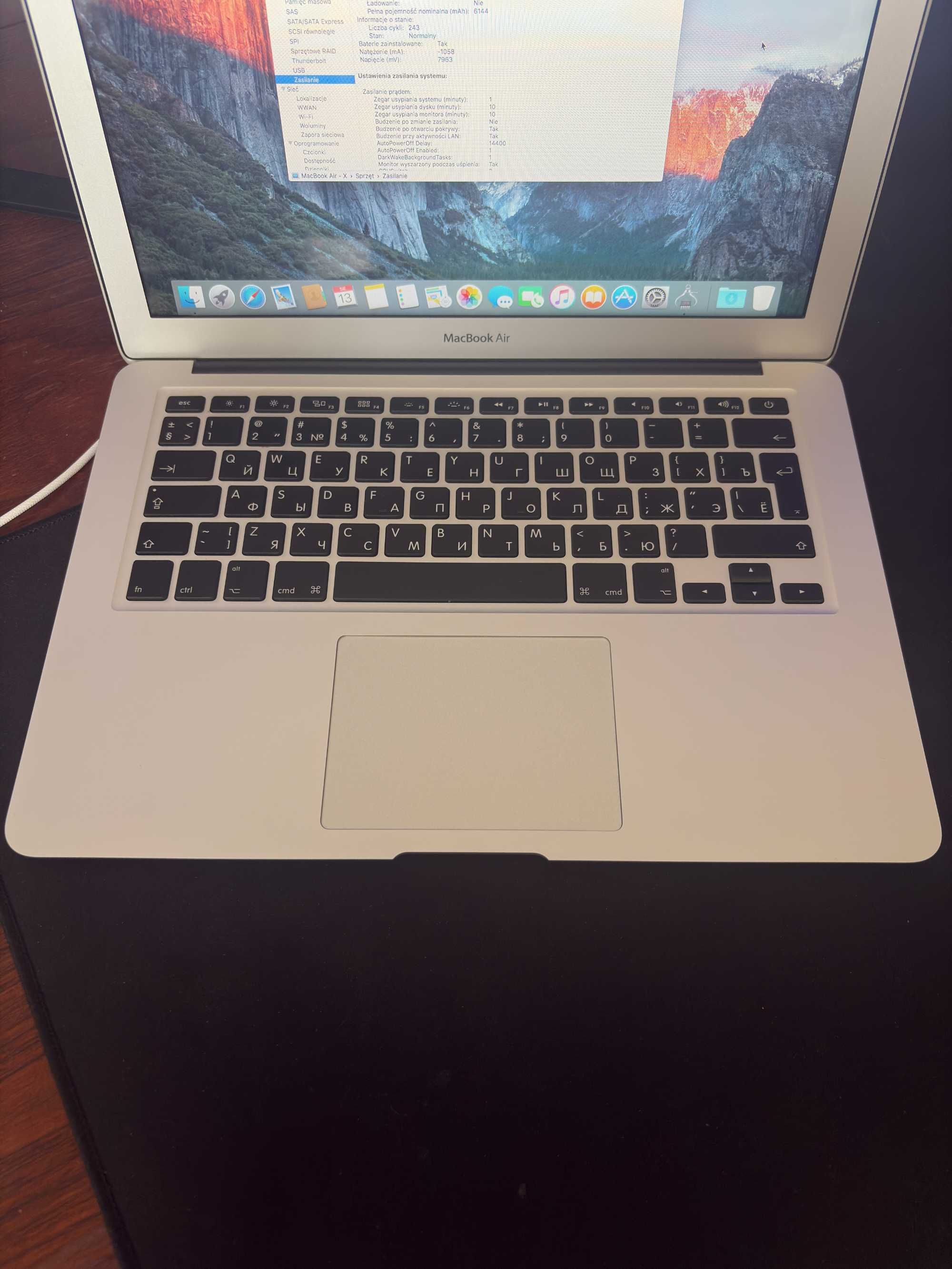 MACBOOK AIR i5 2016 A1466. Stan idealny.