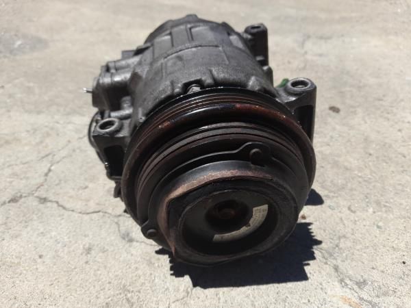 Compressor AC VOLKSWAGEN Passat Variant (3B5)