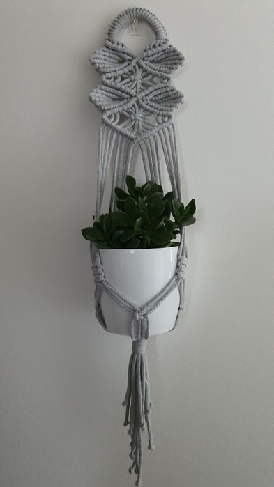 Kwietnik popielaty boho makrama