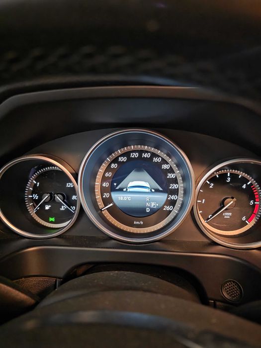 Mercedes Benz E class W212 Мерседес W212 2014 2,2 дизель