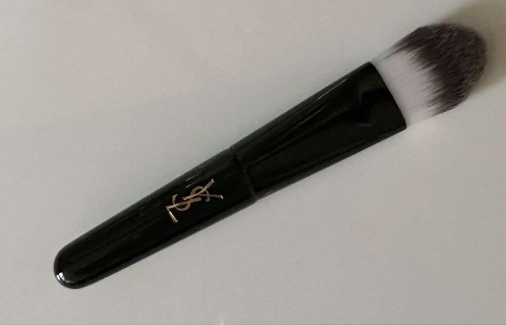YSL mini pędzel, pędzelek do podkładu, do makijażu