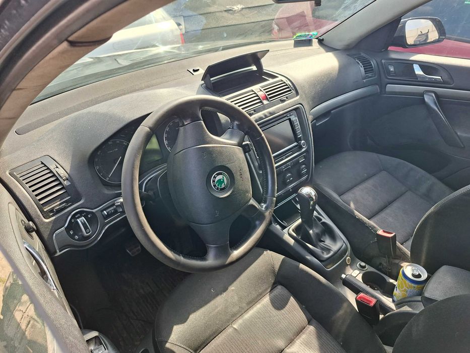 Skoda Octavia II na części
