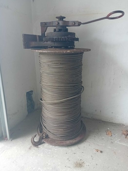 Lina dżwigowa  8 mm nieodkrętna miękka.