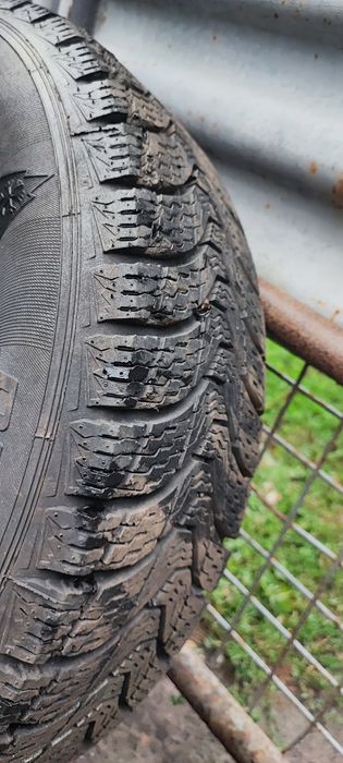 Колеса ,диски ВАЗ R13*4*98 зима,всесезонка