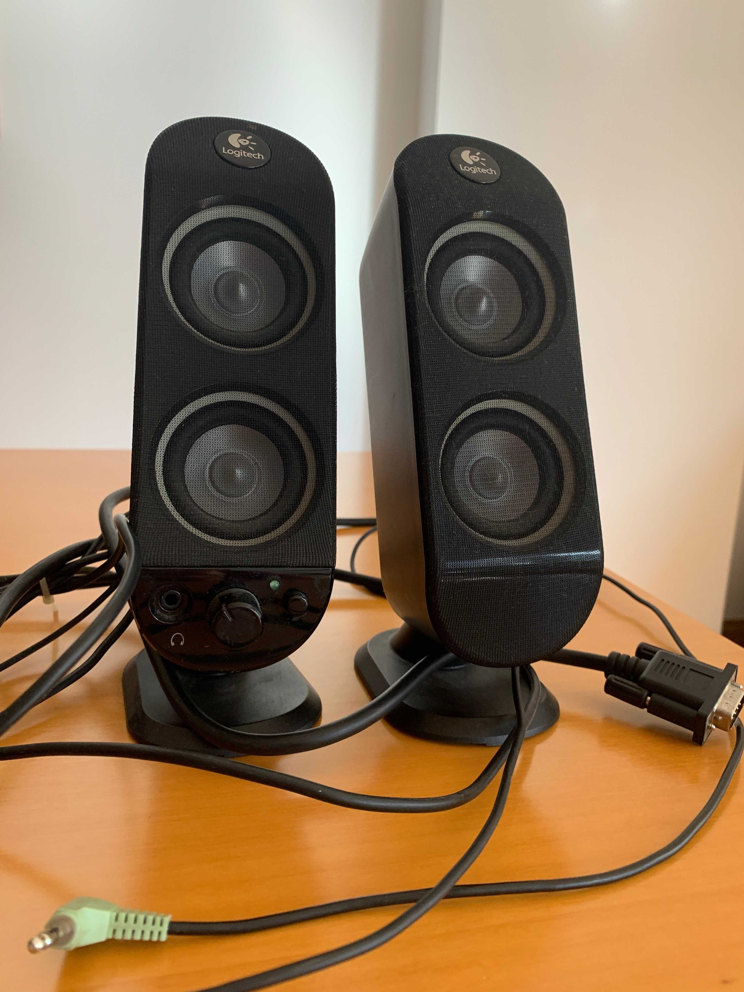 Colunas de som Logitech x-230