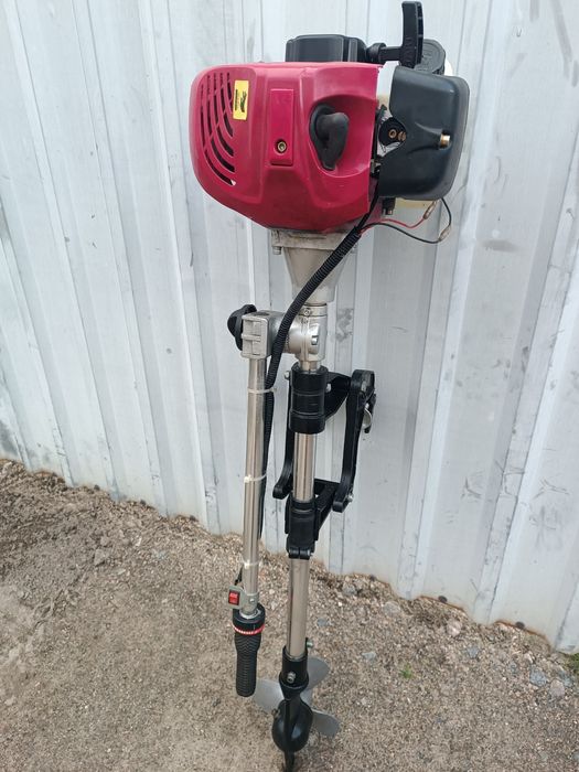 Двигун для човна