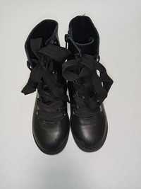 ZARA r.27 skórzane, czarne botki, buty.