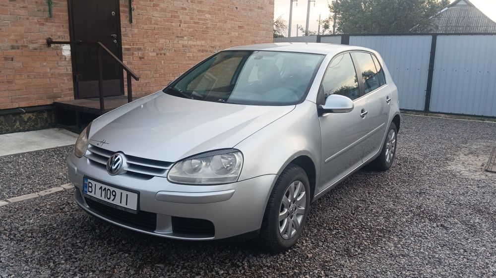 Volkswagen Golf 1.6 mpi