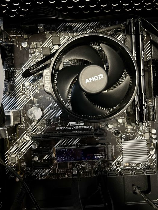 Ryzen 5600g, asus prime a520m-k, 2x8 ddr4 fury