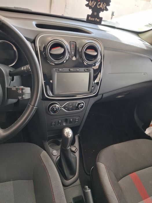 Dacia Sandero 0.9 TCe Stepway impecável